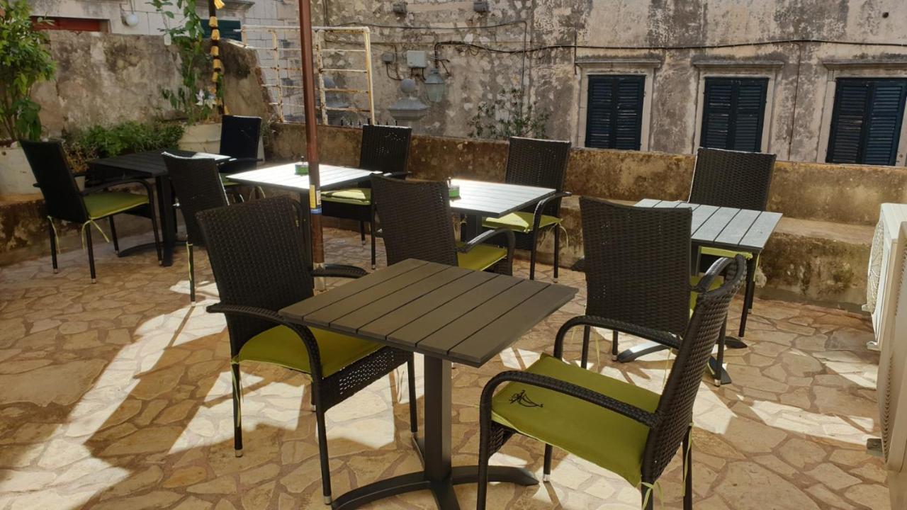 Placeta Apartments & Rooms Dubrovnik Luaran gambar